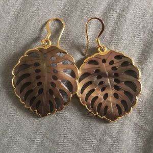 Mother of pearl Monstera Earrings